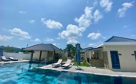 Lam Bungalow Resort & Spa